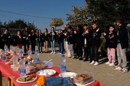 “Ne jemi ata çfarë hamë”, aktivitet në shkollën “Ali Hasi”