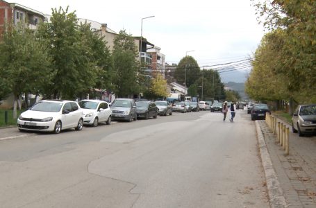 Problemet e parkimit vend e pa vend, një çështje çdo herë e më problematike