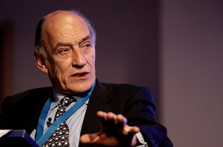 “Kisha ardhur pa pasaportë” – çka kujtonte Jackson për hyrjen e tij në Kosovë në krye të paqeruajtësve të NATO-s