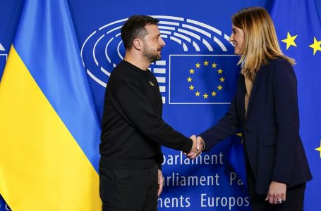 Eurodeputetët miratojnë 35 miliardë euro kredi për Ukrainën me një mbështetje të ekstremit të djathtë