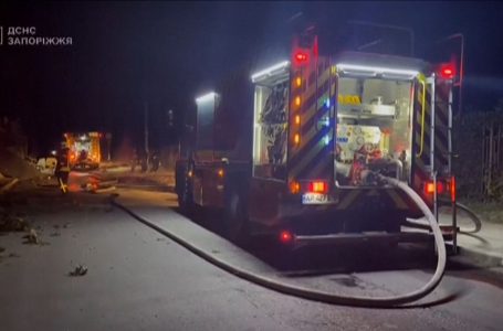 Sulmet ajrore ruse plagosën tre në zonën e banimit të Zaporizhzhia
