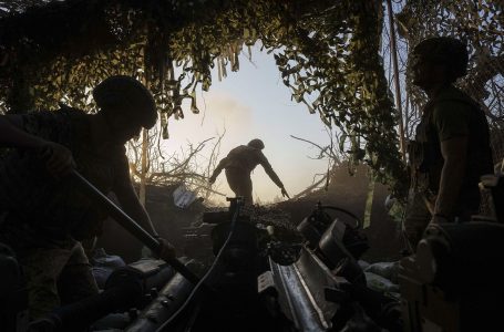 Forcat ruse hyjnë në Toretsk ndërsa betejat po zhvillohen në rajonin e Donetsk