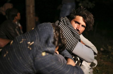 Brukseli i kërkon Turqisë që të hetojë “tërësisht” abuzimin e dyshuar në qendrat e migracionit të financuara nga BE