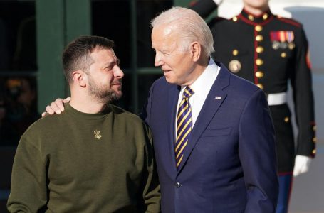 Zelensky: SHBA do të ndajë 800 milionë dollarë për prodhimin e dronëve ukrainas