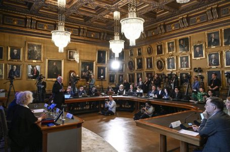Çmimet Nobel do të shpallen në sfondin e luftërave, urisë dhe inteligjencës artificiale