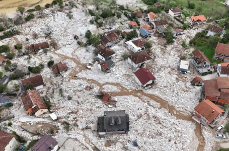21 të vdekur e shumë të zhdukur në Bosnjë