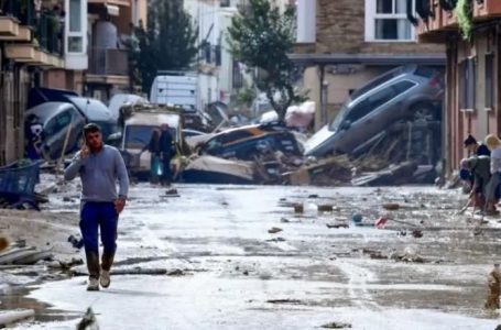 Shkon në 62 numri i të vdekur nga përmbytjet në Spanjë