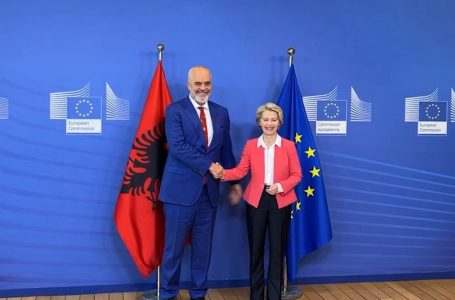 Von der Leyen sot në Shqipëri