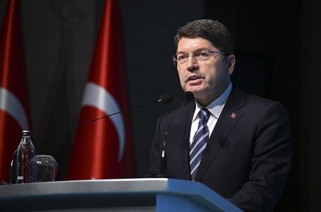 Vdekja e Gylen, ministri turk i Drejtësisë: Lufta kundër FETO-s do të vazhdojë