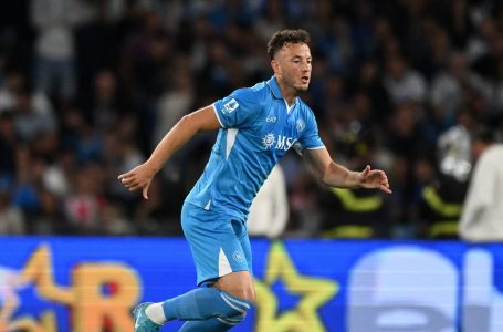 Nga Kosova në majat e futbollit italian – Amir Rrahmani shkëlqen me Napolin