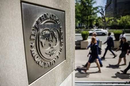 FMN e çmon progresin ekonomik të Shqipërisë dhe uljen e borxhit publik