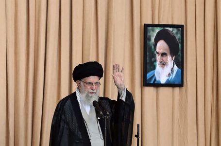 Khamenei thotë se Irani dhe aleatët e tij nuk do të tërhiqen nga Izraeli