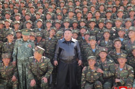 Çfarë dihet për trupat koreanoveriore që po i bashkohen luftës ruse në Ukrainë