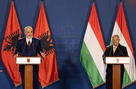 Orban: Shqipëria nuk duhet të presë më për integrimin në BE