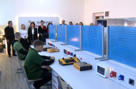 U inaugurua kabineti elektrik në SHMT “ Nexhmedin Nixha”