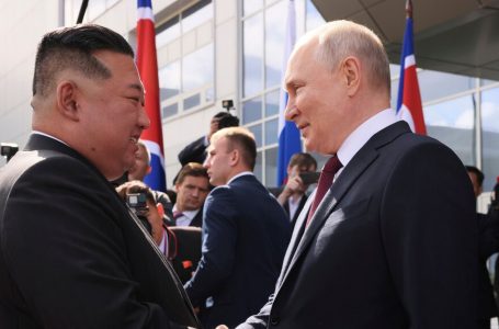Koreja e Jugut thotë se Rusia ka furnizuar Korenë e Veriut me raketa anti-ajrore