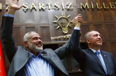 SHBA paralajmëron Turqinë që të mos presë liderët e Hamasit pasi Katari të braktisë negociatat me Izraelin