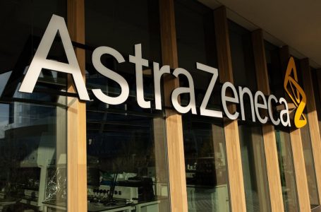 AstraZeneca tejkalon pritshmëritë dhe rrit udhëzimet