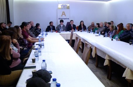 Alternativa mbanë tryezë diskutimi me temën “Sfidat e të bërit biznes në Komunën e Gjakovës”