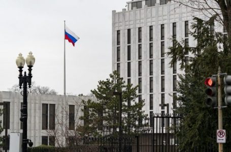 Ambasada ruse mohon akuzat për ndërhyrjen e Moskës në zgjedhjet amerikane