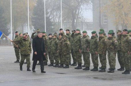 Ushtarë kroatë nga Kontigjenti 42 nisen për Kosovë