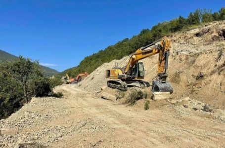 Gjenden mbetje kockore në Shqipëri, dyshohet se i përkasin vendvarrimeve të vjetra