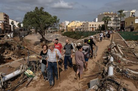 Spanja dërgon edhe 500 ushtarë të tjerë në Valencia
