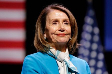 Pelosi fajëson Bidenin për humbjen e demokratëve