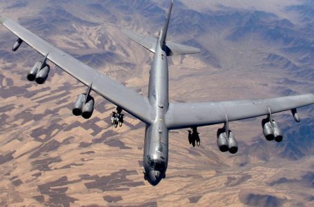 Irani e cilëson si “destabilizues” dislokimin e bombarduesve amerikanë