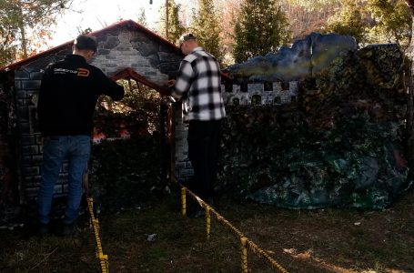 Pa dallim feje, banorët e Vogovës fillojnë përgatitjet për zbukurimin e kishës së fshatit