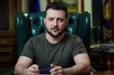 Zelensky rrit taksat