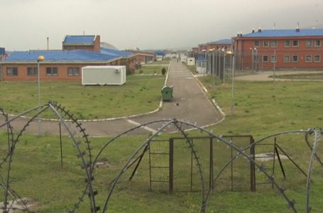 Gjendet një qese me narkotikë pranë qendrës korrektuese në Dubravë