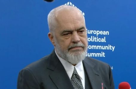 Rama: Çka ndodh në SHBA nuk duhet ta shohim si shqetësim për ne