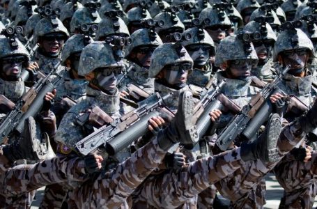 Mbi 11.000 ushtarë verikoreanë dislokohen në Rusi