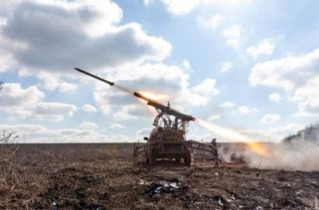 ​194 përleshje luftarake në vijën e frontit në Ukrainë