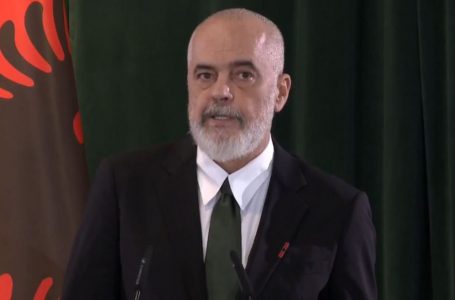 Rama: Gjuha shqipe do t’i mbijetojë barbarisë së këtij shekulli