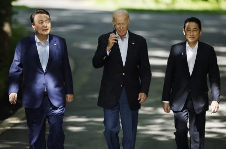 SHBA, Japonia dhe Koreja e Jugut koordinojnë përgjigjen ndaj kërcënimeve të Koresë së Veriut
