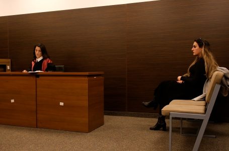 Profesoresha Yllka Imeri padit Fakultetin e Filologjisë në Gjakovë