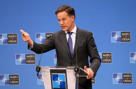 NATO: Rusia po përgatitet për një luftë afatgjatë me Ukrainën dhe Evropën