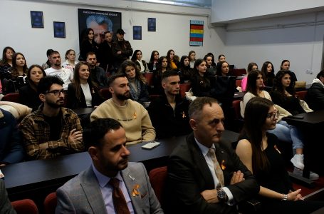 Studentët e Shkencave Sociale me aktivitet kundër dhunës në baza gjinore