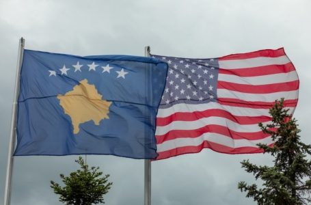 Ambasada amerikane: DASH po punon me Kosovën për të luftuar korrupsionin