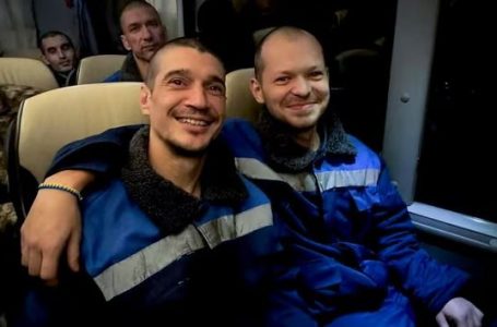 Rusia dhe Ukraina shkëmbejnë rreth 300 të burgosur në prag të Vitit të Ri