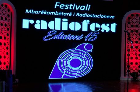 Përfundoi edicioni i 15-të i “Radio Fest”