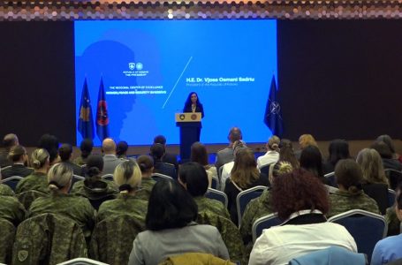 Osmani: Përfshirja e grave në ushtri shumë e ulët, vetëm 10 për qind