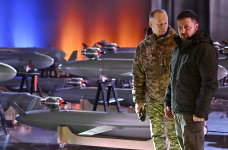 Ukraina prezanton dronët-raketa, me rreze veprimi deri në 700 km