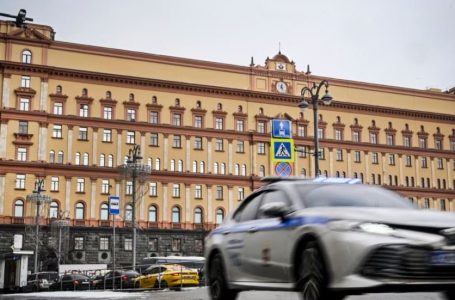 Rusia pretendon se ka penguar një komplot ukrainas për vrasjen e një oficeri dhe blogeri