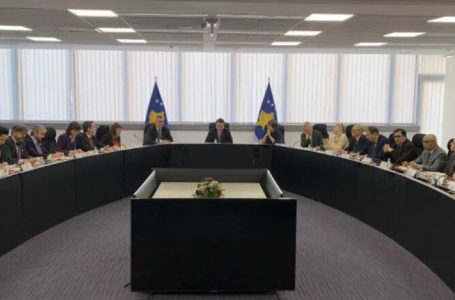 ​Kurti tregon se 88 për qind e grave ndërmarrëse kanë hapur biznese me vetëfinancim