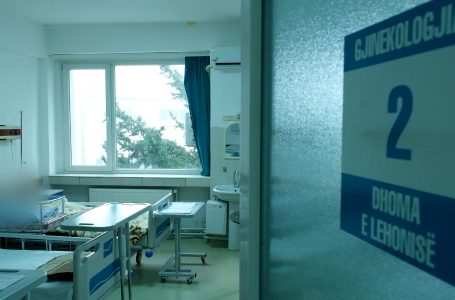 Foshnja e parë që u lind në Gjakovë në vitin 2025 është vajzë