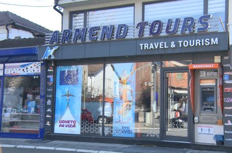 Zhaveli: Një vit nga liberalizimi i vizave, rritet fluksi i turistëve