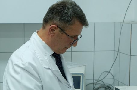 Pensionohet tekniku i laboratorit në QKMP Milaim Nimonaj